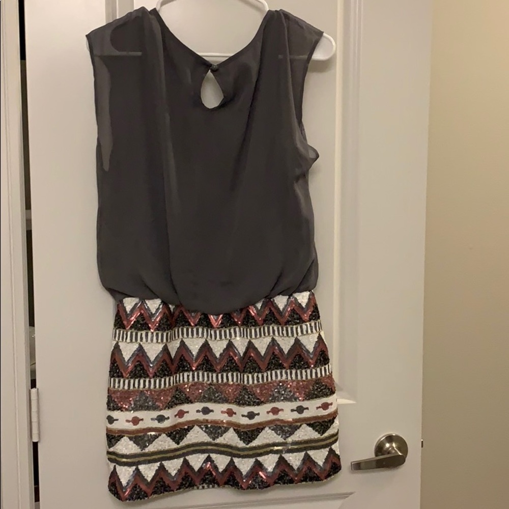 Dress - Picture 2 of 2